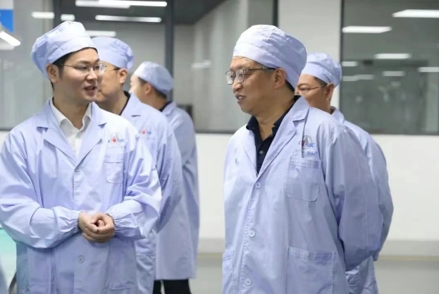 劉代軍調(diào)研湖南航天